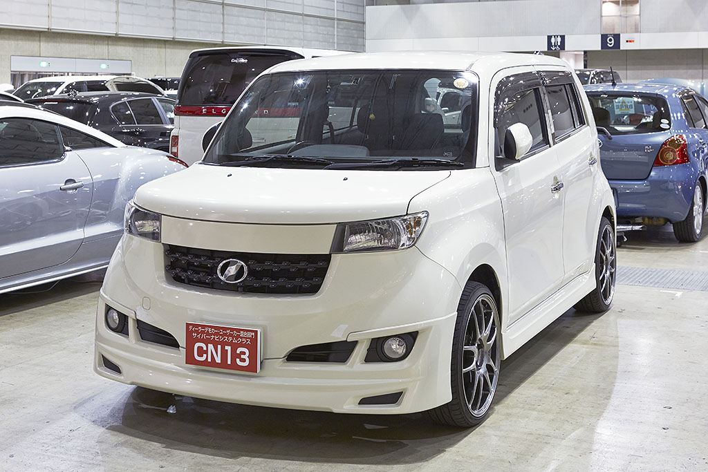 TOYOTA・bB by サウンドウェーブ