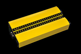 PHD ART-4085　80W×4chパワーアンプ　136,500円