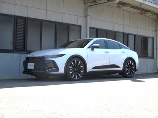 TANABEのカスタムスプリング製品「SUSTEC NF210」にTOYOTAクラウン