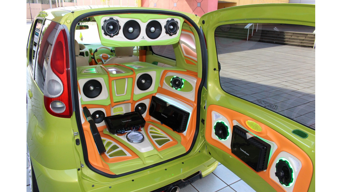 カスタム・オーディオマシン SpecialFeature!! TOYOTA FUNCARGO