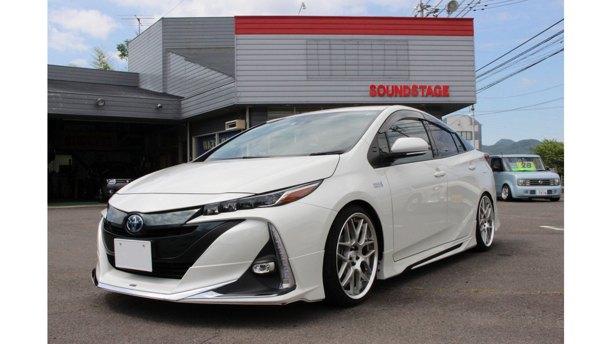 car audio newcomer！ トヨタ プリウスPHV（オーナー：長尾俊佑さん