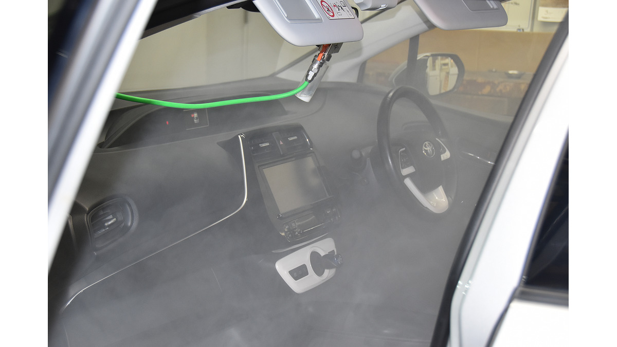 車室内の消臭 除菌やってみた 喫煙車 Vs プロショップが行う消臭除菌の戦い Push On Mycar Life