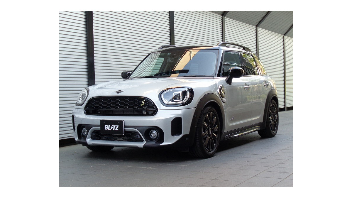 MINI CLUBMAN／CROSSOVER用が登場、BLITZの車高調キット「DAMPER ZZ-R 
