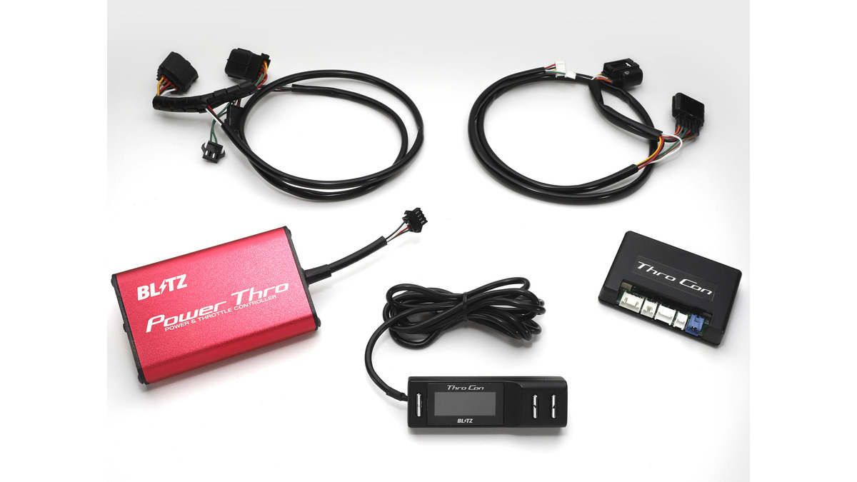 カローラクロスハイブリッドBLITZ SUS POWER42237エアクリーナー