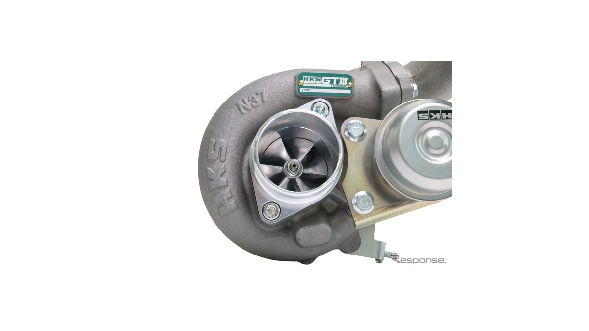 純正形状で330ps～450psを実現！ HKSからER34『スカイライン』用