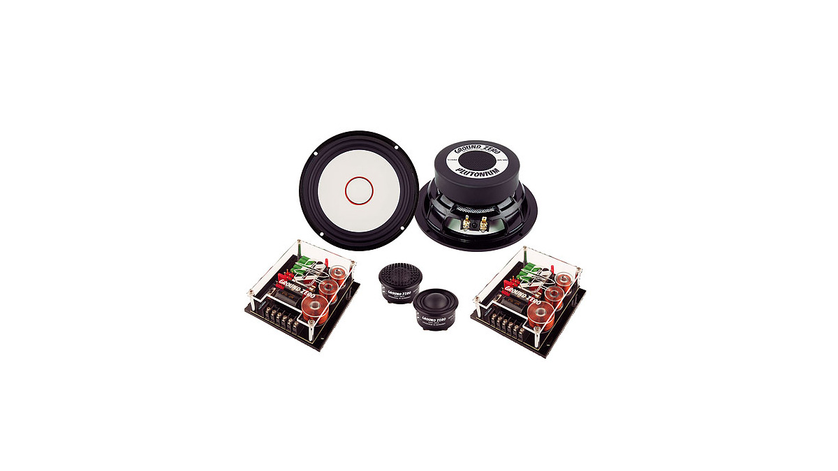 クラフトマンシップ息づくドイツの名門 GROUND ZERO から待望の