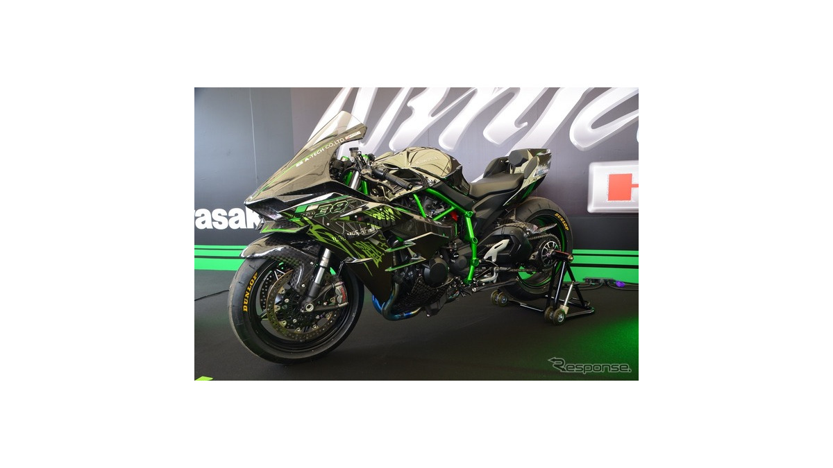 鈴鹿8耐】決勝前は走りも見られる！ 史上最速のNinja H2Rたちを