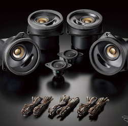 ソニックプラス スバル「レヴォーグ/XV/インプレッサ/WRX」専用トップグレードモデル「SFR-S01F」(参考画像)