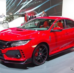 ホンダ シビック タイプR 新型の市販モデル(ジュネーブモーターショー2017)