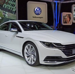 VW アーテオン(ジュネーブモーターショー2017)