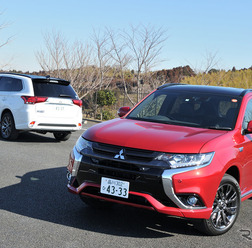 三菱 アウトランダーPHEV Sエディション