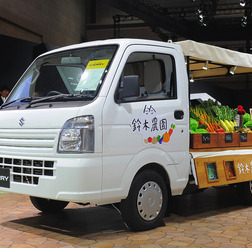 スズキ キャリイ 軽トラ市仕様（東京モーターショー15）