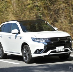 三菱 アウトランダーPHEV Sエディション