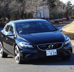 ボルボ V40 D4 R-DESIGN ポールスターエディション