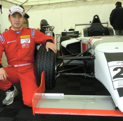 中原英貴さんは、今季最終大会のもてぎでFIA-F4デビューを果たした。