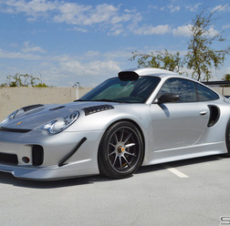 Porsche 911 GT3 tuned car