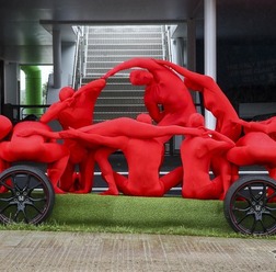 ホンダの「ヒューマンカー」。シビック・タイプRを表現