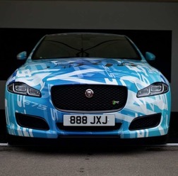 ジャガー XJR 575 の開発プロトタイプ車