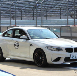 BMW M2クーペ サーキット試乗（BMW MOTORSPORT FESTIVAL 2017）