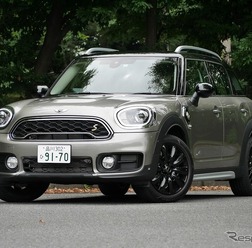 MINI クーパーS E クロスオーバー