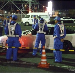 栃木県宇都宮市のインターパークショッピングビレッジ西側道路付近での街頭検査