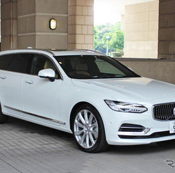 ボルボ V90 T8 インスクリプション