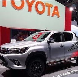 新型トヨタ ハイラックス インヴィンシブル50（フランクフルトモーターショー2017）