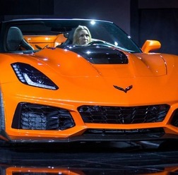 新型シボレーコルベットZR1コンバーチブル(ロサンゼルスモーターショー2017)