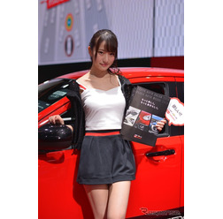 ダイハツ工業コンパニオン（東京オートサロン2018）