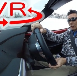 雪道でも速すぎる!マツダ ロードスターのコントロール性に驚く【VR試乗】 ドライバー:桂伸一