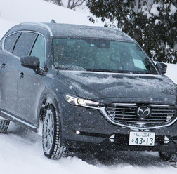 マツダ CX-8 の走りはホンモノか…雪上でテストドライブ!【VR試乗】