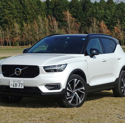ボルボ XC40