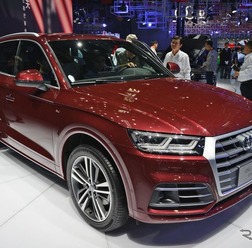 アウディ Q5L(北京モーターショー2018)