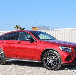 メルセデスAMG GLC43クーペ 4MATIC