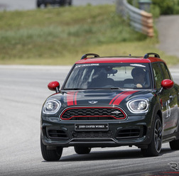 MINI ジョン クーパーワークス 海外試乗会