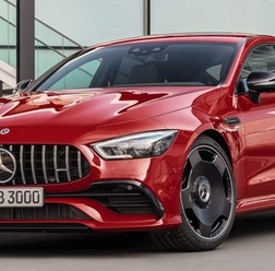 メルセデスAMG GT43 4MATIC+