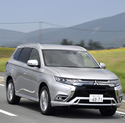 アウトランダーPHEV(Gプレミアムパッケージ)
