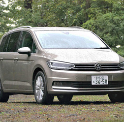 VW トゥーラン 新型(TDIハイライン)