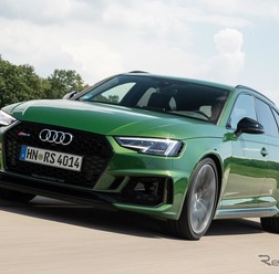 アウディ RS4アバント
