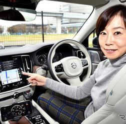 トレンドはApple CarPlay+ナビタイムの『カーナビタイム』。時代にマッチしたカーナビ体験記
