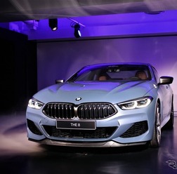 BMW 8シリーズ