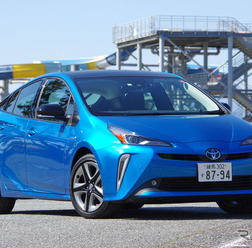 トヨタ プリウス 改良新型