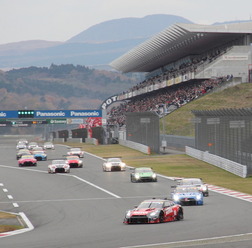 国内外のGT-Rが一同に介したNISMO CUP2015