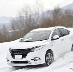 【ホンダ ヴェゼル Modulo仕様 雪上試乗】“雪道”前提ではなく、普通に運転できてしまう…佐藤久実