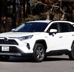 トヨタ RAV4 HYBRID G