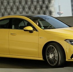 メルセデスAMG CLA 35 4MATIC