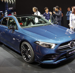 メルセデスAMG A35L 4MATICセダン(上海モーターショー2019)