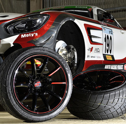 過酷な状況からのフィードバックを活かす新ブランドホイール「RMP RACING」