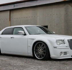カスタム・オーディオマシン SpecialFeature!! CHRYSLER 300C(オーナー・小俣 煇さん) by カスタマイズファクトリーNACKS 後編