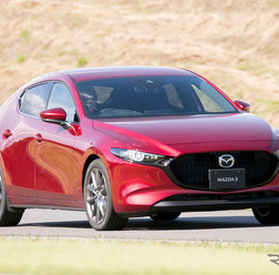 マツダ3 新型(SKYACTIV-D 1.8)